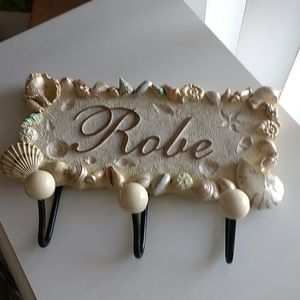 Lovely ceramic plaque with 3 hooks for bedroom or bathroom.